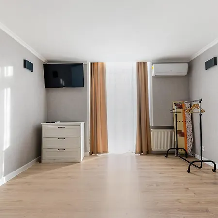 Center 3-bedrooms شقة
